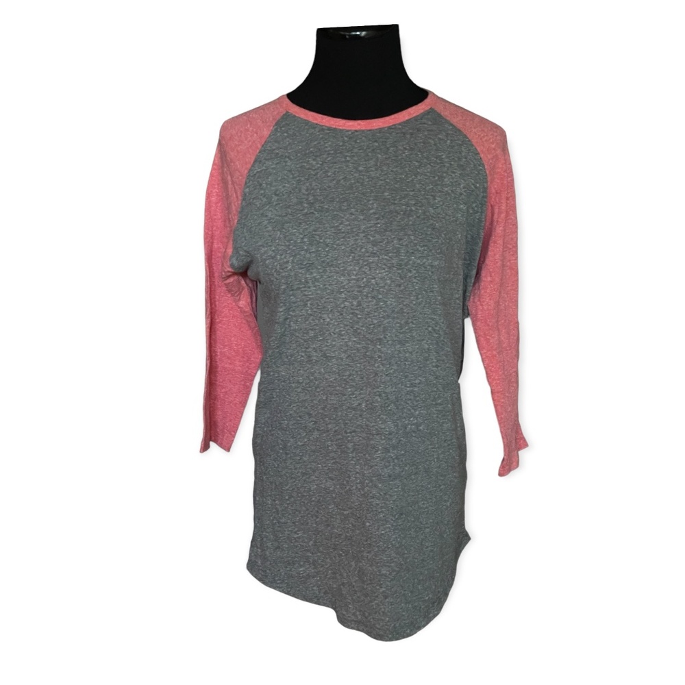 S LuLaRoe Randy NEW Fabulous Heathered Gray Salmon Raglan Sleeved Small 6-8